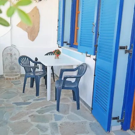 Karabatsis Guest house