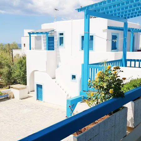 Guest house Karabatsis 2*